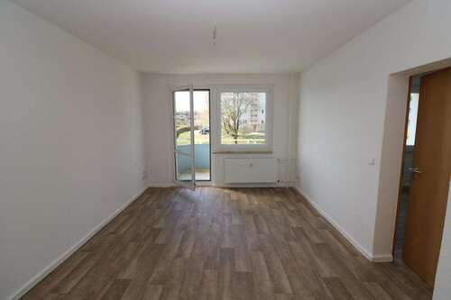 Foto - Wohnung zum Mieten in Freiberg 339,00 € 47.2 m²