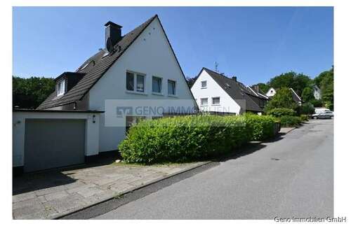 Foto - Haus zum Kaufen in Essen Fischlaken 695.000,00 € 156.5 m²