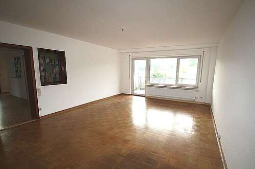 Foto - Wohnung zum Mieten in Niedernhausen 1.250,00 € 125 m²