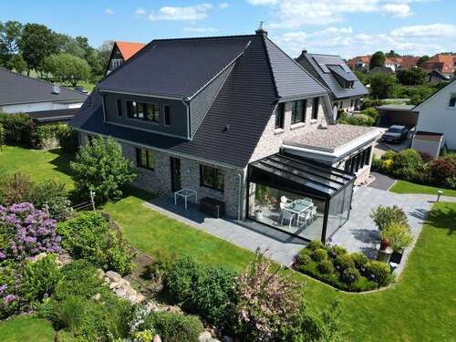 Foto - Haus zum Kaufen in Elmenhorst 1.299.000,00 € 288 m²