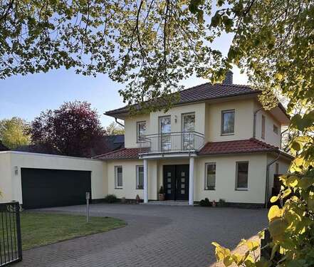 Foto - Haus zum Kaufen in Hude 749.000,00 € 149 m²