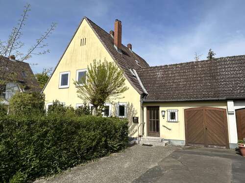 Foto - Haus zum Kaufen in Braunschweig 599.000,00 € 231 m²