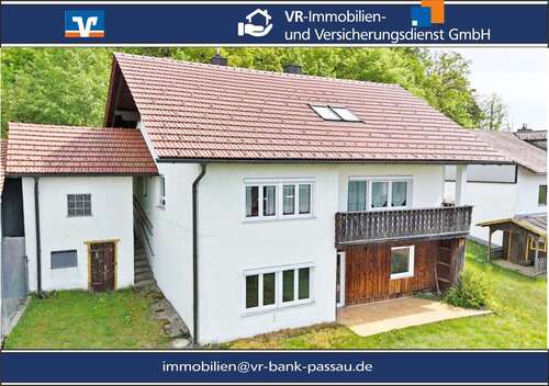 Foto - Haus zum Kaufen in Hauzenberg 265.000,00 € 171 m²
