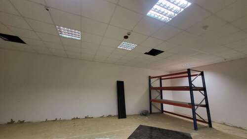 Foto - Büro in Denkendorf 1.920,00 € 320 m²