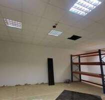 Büro in Denkendorf 1.920,00 € 320 m²