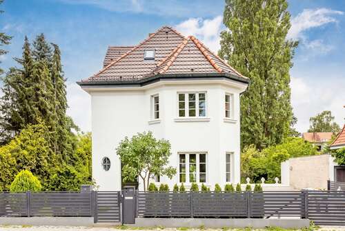 Foto - Haus zum Kaufen in Berlin 1.890.000,00 € 235 m²