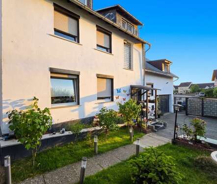 Foto - Haus zum Kaufen in Steinefrenz 280.000,00 € 180 m²