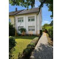 Haus zum Kaufen in Bonn Muffendorf 595.000,00 € 195 m² - Bonn / Muffendorf