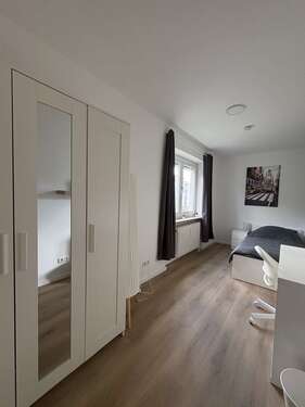 Foto - Wohnung zum Mieten in München 700,00 € 12 m²