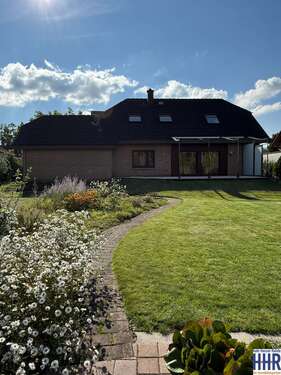 Foto - Haus zum Kaufen in Lampertheim 699.000,00 € 183 m²