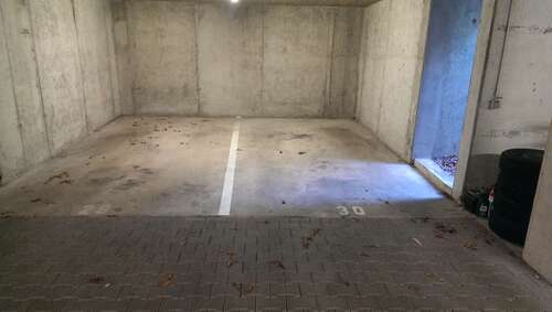 Foto - Garage zu vermieten in Köln 180,00 €