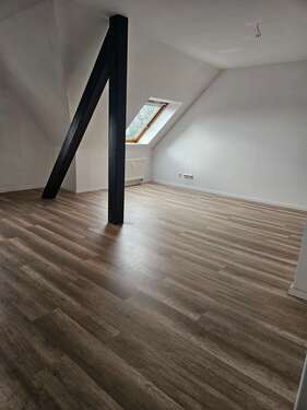 Foto - Wohnung zum Mieten in Burgstädt 490,00 € 78.97 m²