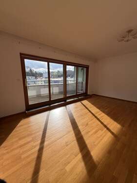 Foto - Wohnung zum Mieten in Landshut 1.078,00 € 77 m²