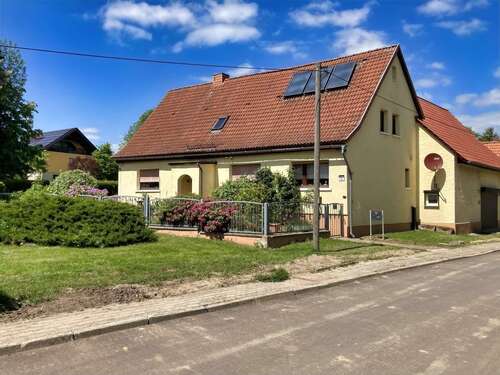 Foto - Haus zum Kaufen in Sangerhausen 249.000,00 € 160 m²