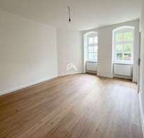 Wohnung zum Kaufen in Berlin 190.000,00 € 28.35 m²