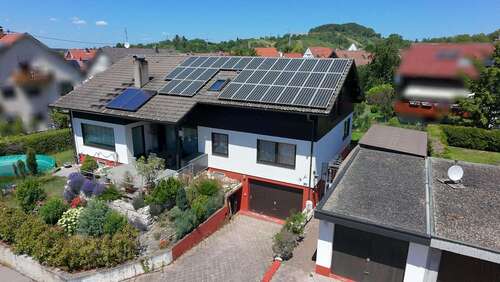 Foto - Haus zum Kaufen in Beuren 649.000,00 € 228 m²