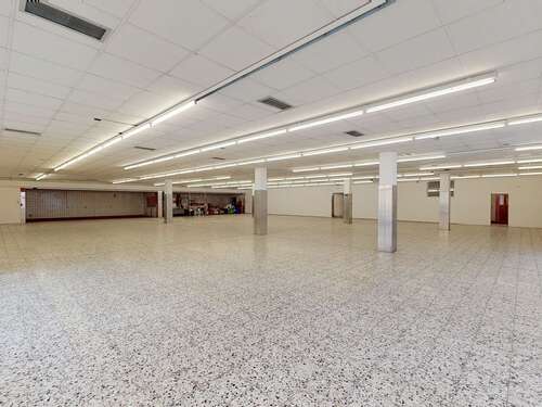 Foto - Einzelhandel in Mönchenglasbach 5.495,00 € 600 m²