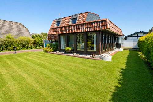 Foto - Haus zum Kaufen in Butjadingen Burhave 299.000,00 € 114.29 m²