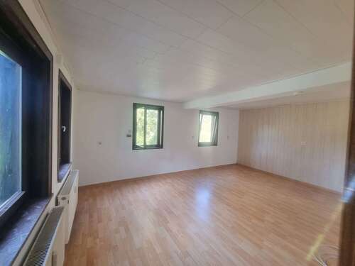 Foto - Haus zum Mieten in Gladenbach Frohnhausen Hessen 1.190,00 € 126 m²