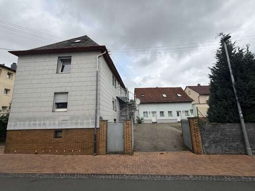 Foto - Haus zum Kaufen in Steinbach 625.000,00 € 163.45 m²