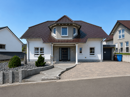 Foto - Haus zum Kaufen in Weilerbach 649.000,00 € 255 m²