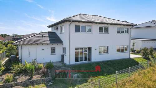 Foto - Haus zum Kaufen in Cölbe 820.000,00 € 200 m²