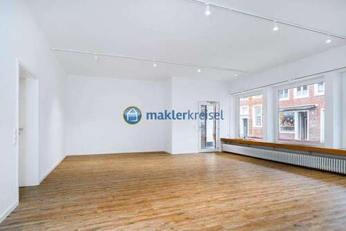 Foto - Einzelhandel in Esens 350.000,00 € 193 m²