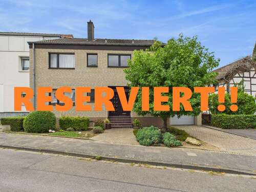 Foto - Haus zum Kaufen in Düren Lendersdorf 375.000,00 € 146 m²