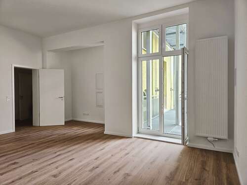 Foto - Wohnung zum Mieten in Halle 385,00 € 41 m²