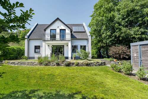 Foto - Haus zum Kaufen in Weilrod 630.000,00 € 146.78 m²