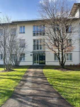 Foto - Wohnung zum Mieten in Augsburg 1.117,35 € 74.49 m²