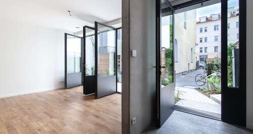 Foto - Haus zum Mieten in München 4.990,00 € 150.9 m²