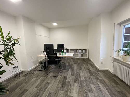 Foto - Büro in Maikammer 1.000,00 € 110 m²