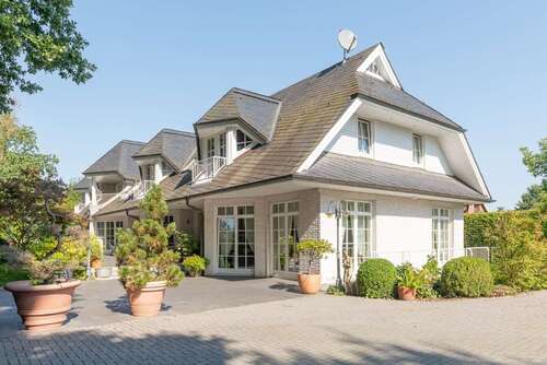 Foto - Haus zum Kaufen in Ellerbek 1.949.000,00 € 450 m²