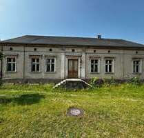 Haus zum Kaufen in Lögow 70.000,00 € 280 m²