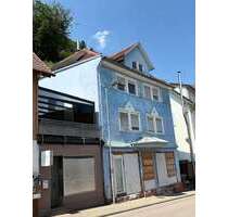 Haus zum Kaufen in Bad Herrenalb 240.000,00 € 140 m²