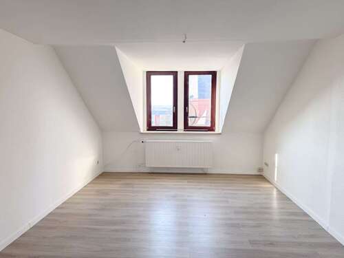 Foto - Wohnung zum Mieten in Chemnitz 500,00 € 94 m²