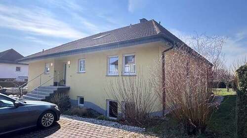 Foto - Haus zum Kaufen in Reiskirchen-Saasen 579.500,00 € 334 m²