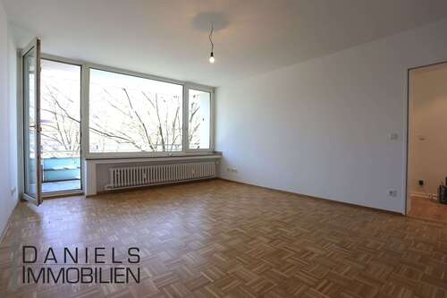 Foto - Wohnung zum Mieten in Düsseldorf 920,00 € 76 m²