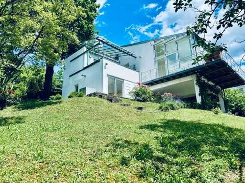 Foto - Haus zum Kaufen in Reutlingen 1.073.000,00 € 180 m²