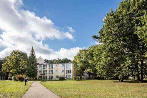 Foto - Wohnung zum Mieten in Brandenburg an der Havel 287,01 € 41.96 m²