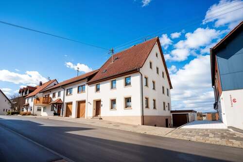 Foto - Haus zum Kaufen in Trochtelfingen 109.000,00 € 185 m²