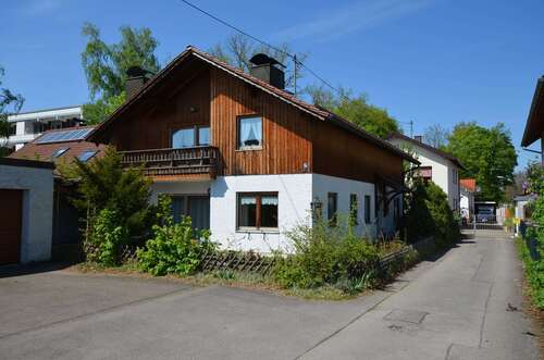 Foto - Haus zum Kaufen in Höhenkirchen-Siegertsbrunn 945.000,00 € 180 m²