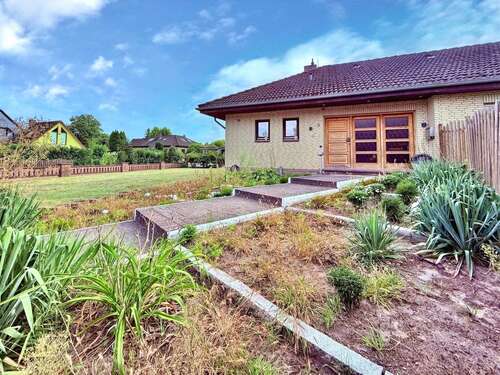 Foto - Haus zum Kaufen in Wathlingen 399.000,00 € 165.44 m²