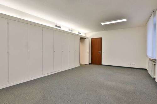 Foto - Büro in Reutlingen 850,00 € 125 m²