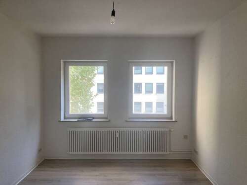 Foto - Wohnung zum Mieten in Bremerhaven 329,00 € 44.97 m²