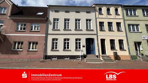 Foto - Haus zum Kaufen in Schwaan 225.000,00 € 97 m²