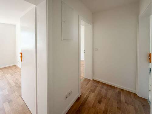 Foto - Wohnung zum Mieten in München 727,05 € 42.32 m²