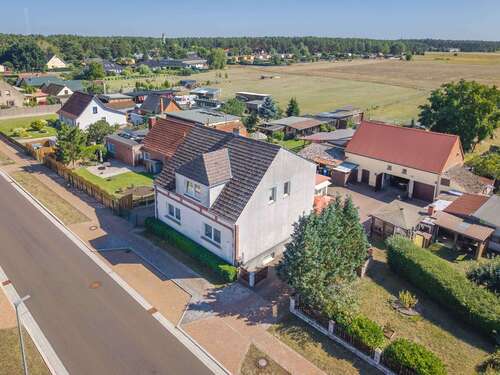 Foto - Haus zum Kaufen in Dreetz 225.000,00 € 217 m²