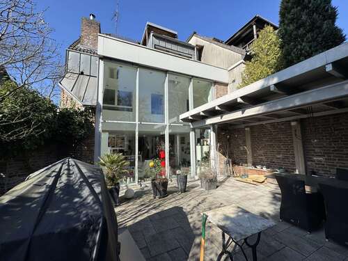 Foto - Haus zum Kaufen in Oberhausen 849.000,00 € 227.13 m²